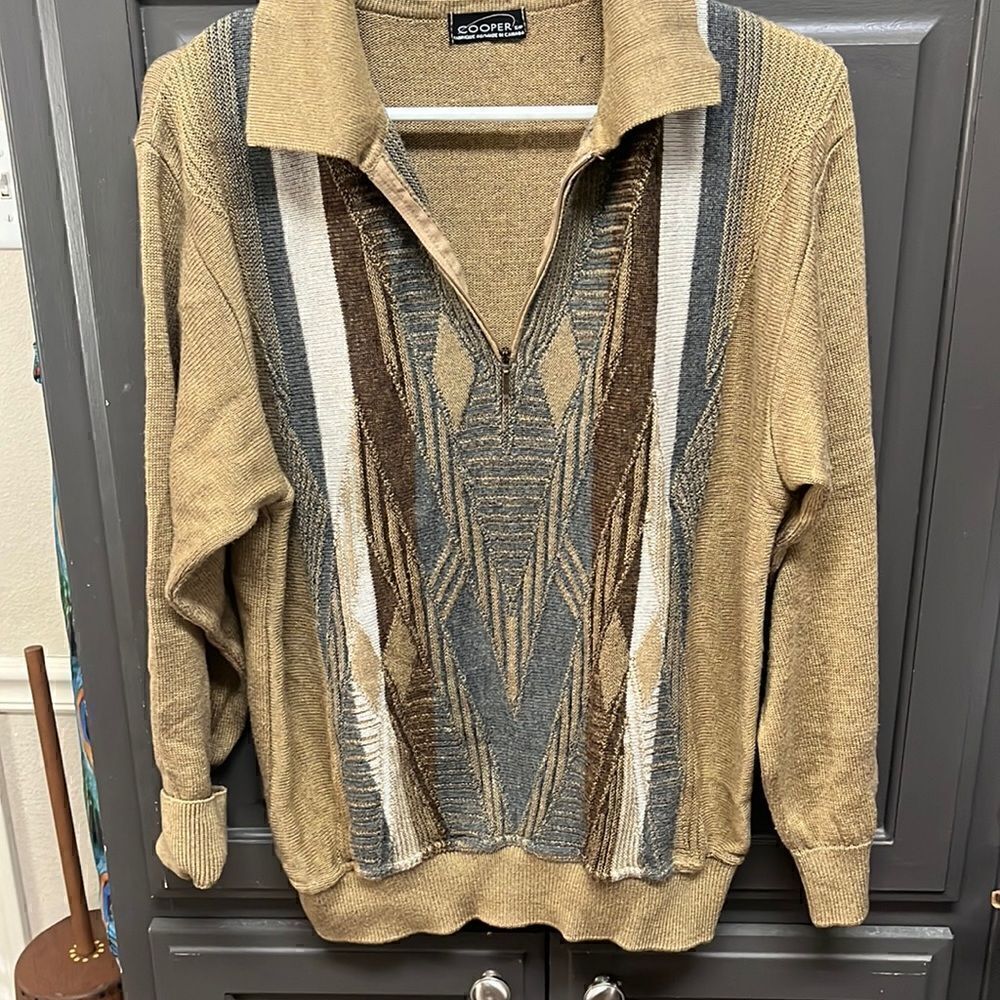 Vintage zip up sweater